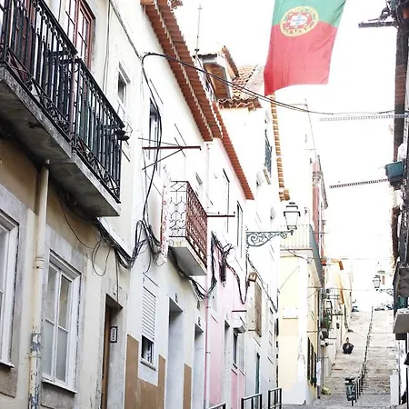 Home Lisbon Дом отдыха
