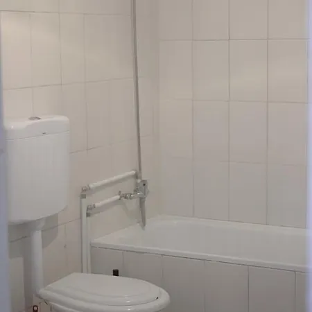 Home Lisbon Лиссабон